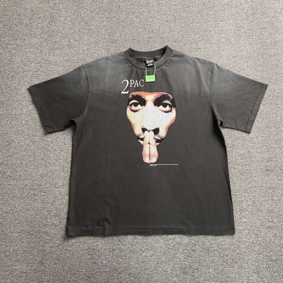 Saint T-shirt Saint T-shirt