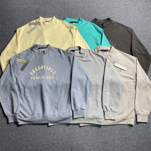 FOG FEAR OF GOD ESSENTIALS Crewneck FOG FEAR OF GOD ESSENTIALS Crewneck