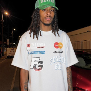 FOG Fear of God FOG ESSENTIALS T-shirt FOG Fear of God FOG ESSENTIALS T-shirt