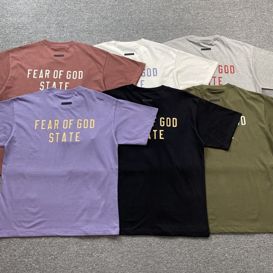 FOG Fear of God FOG ESSENTIALS T-shirt FOG Fear of God FOG ESSENTIALS T-shirt