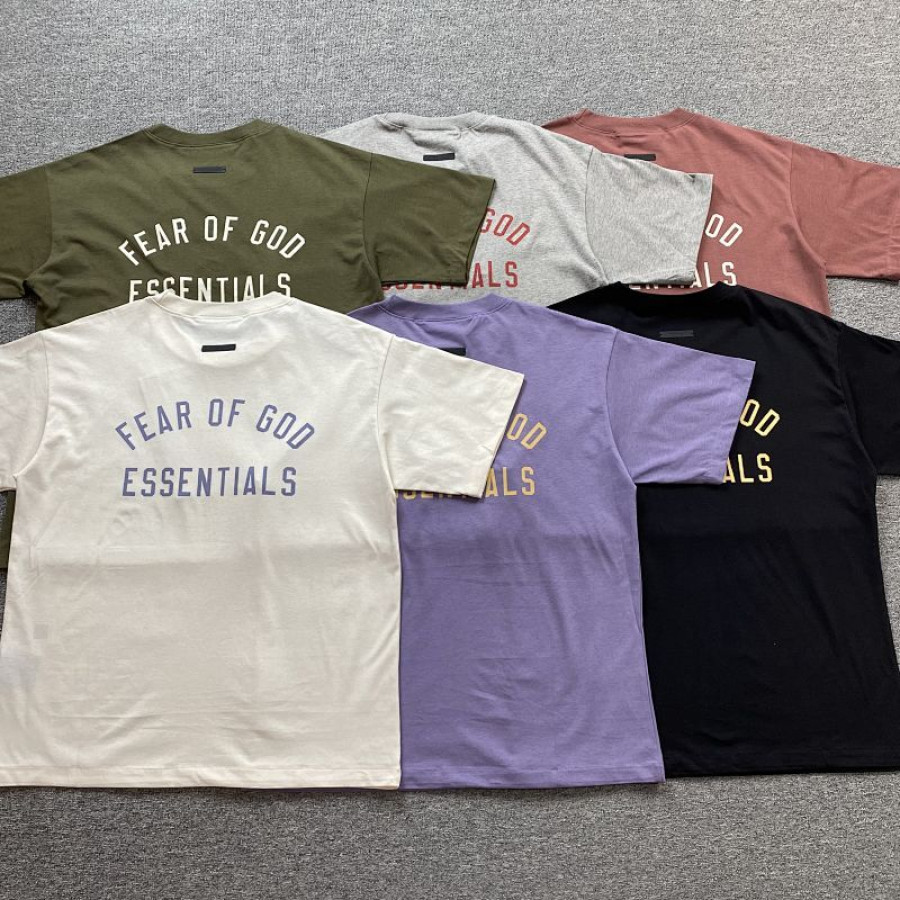 FOG Fear of God FOG ESSENTIALS T-shirt FOG Fear of God FOG ESSENTIALS T-shirt