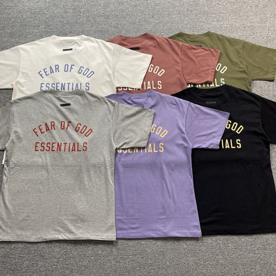FOG Fear of God FOG ESSENTIALS T-shirt FOG Fear of God FOG ESSENTIALS T-shirt