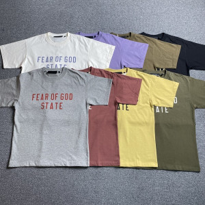 FOG Fear of God FOG ESSENTIALS T-shirt FOG Fear of God FOG ESSENTIALS T-shirt