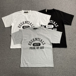 FOG Fear of God FOG ESSENTIALS T-shirt FOG Fear of God FOG ESSENTIALS T-shirt