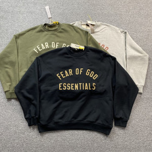 FOG Fear of God FOG ESSENTIALS Crewneck FOG Fear of God FOG ESSENTIALS Crewneck