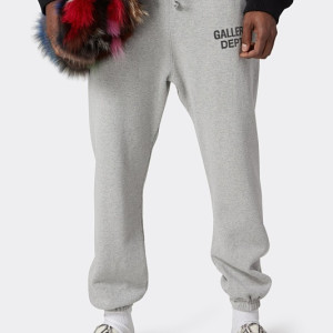 Gallery Dept. FW English Logo Sweat Pant Gallery Dept. FW English Logo Sweat Pant
