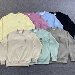 AMI Crewneck