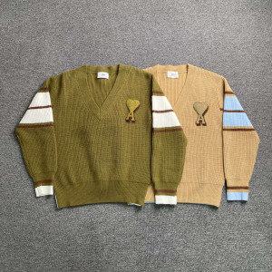 AMI Sweater