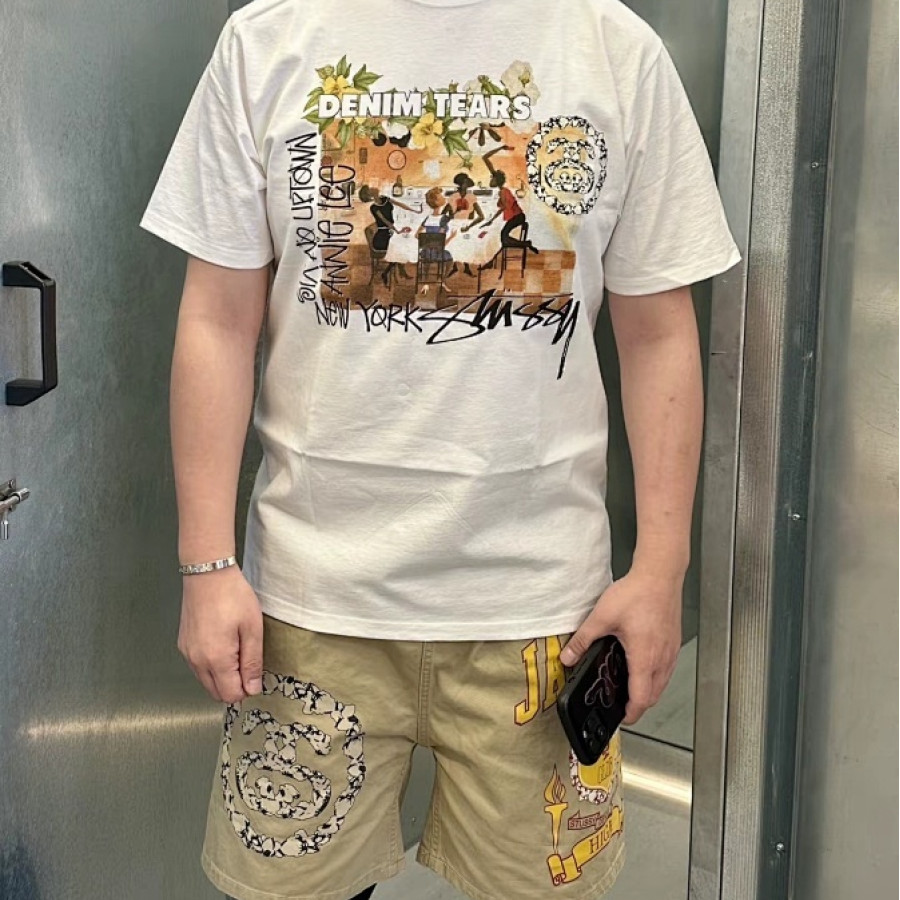 STUSSY X DENIM TEARS T-shirt STUSSY X DENIM TEARS T-shirt